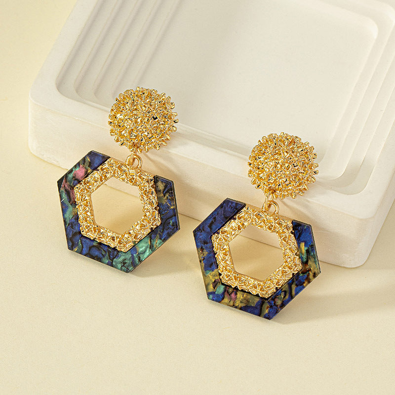 Statement Geometric Earrings: Bold and Beautiful!
