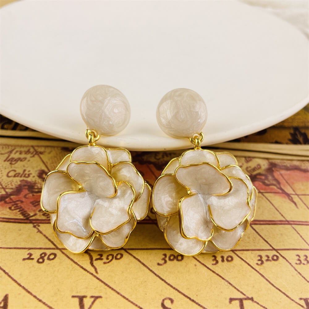 Enamel Colored camellia earrings 24K gold-plated