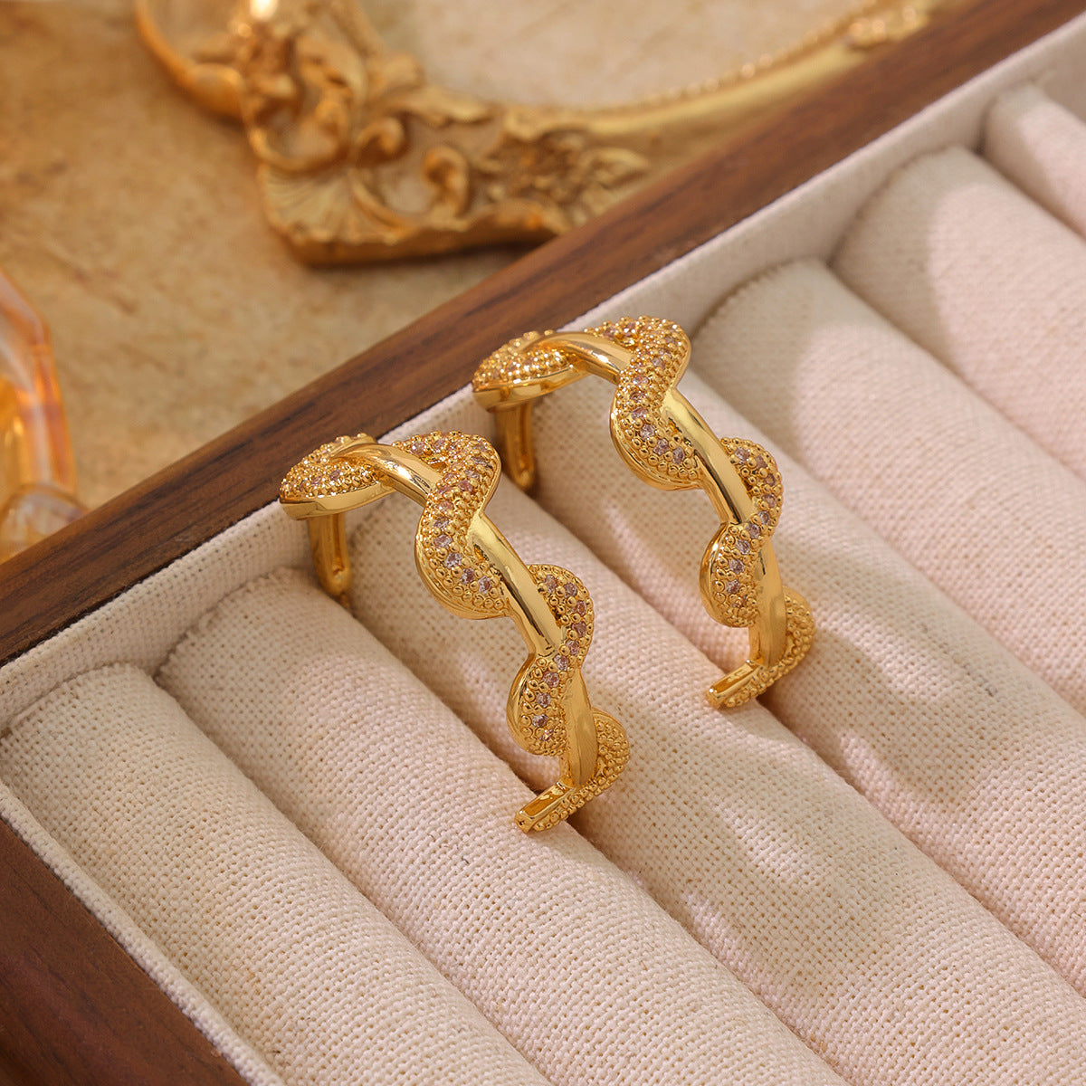 Snake-shaped earrings