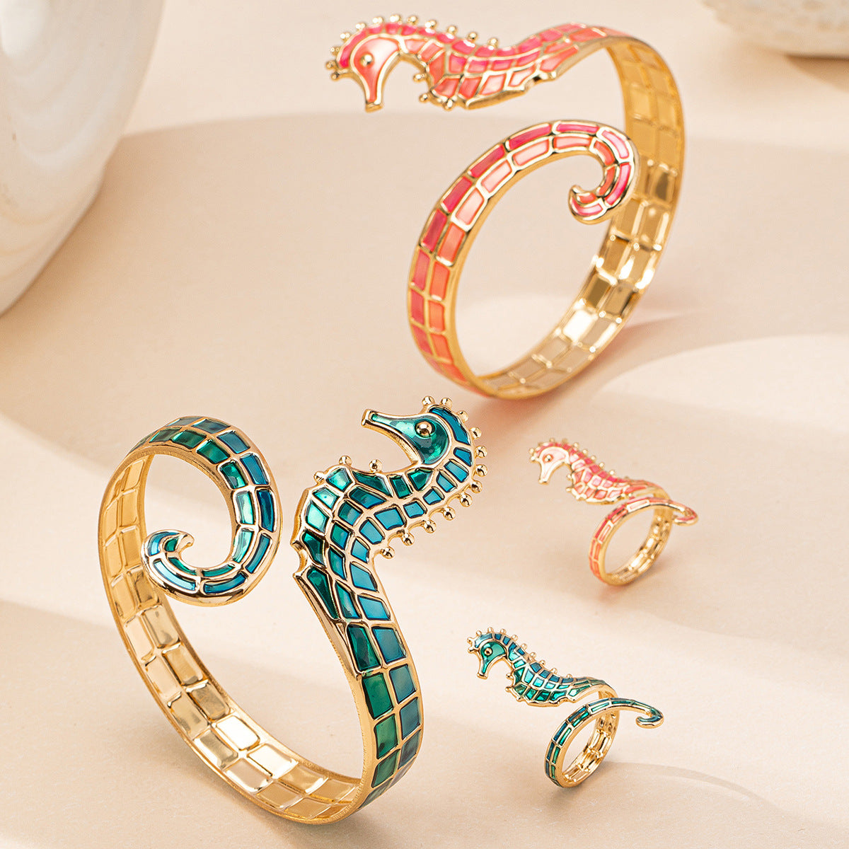 Seahorse Jewelry Set: Whimsical Elegance!