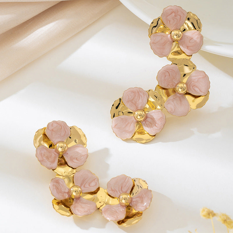 Artistic Floral Earrings: Nature-Inspired Elegance!