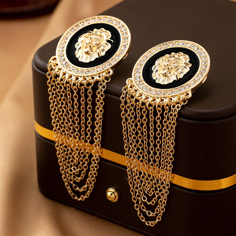 Regal Lion Pendant Earrings: Bold & Luxurious!