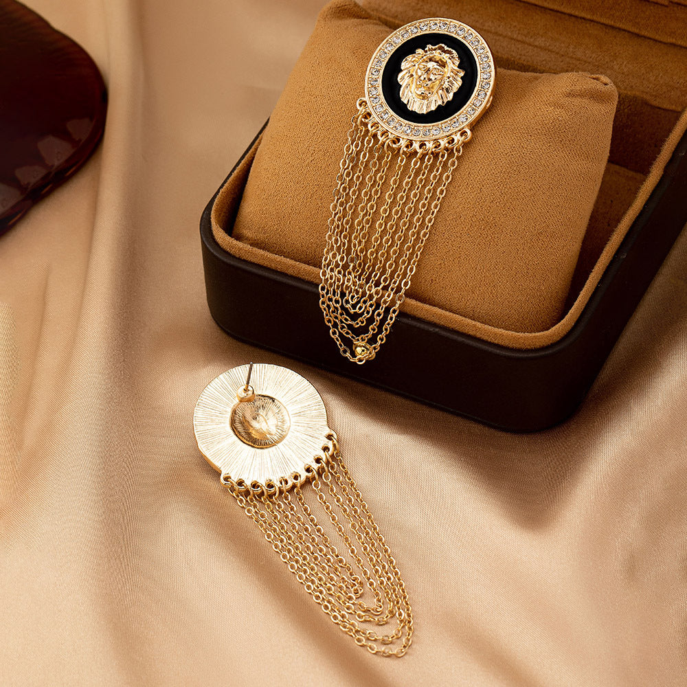 Regal Lion Pendant Earrings: Bold & Luxurious!