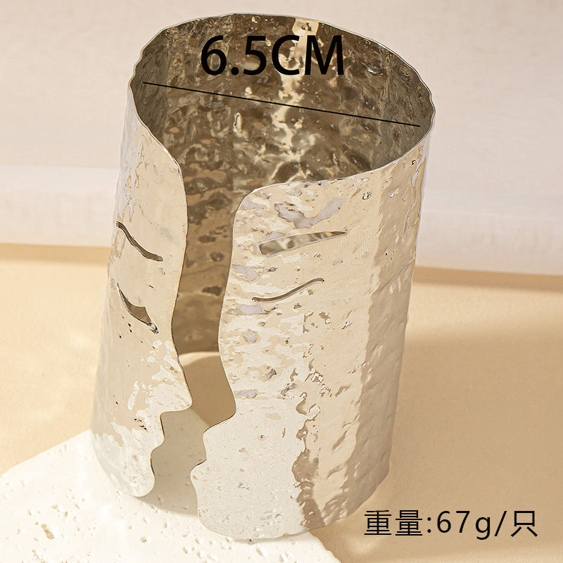 Artistic Face Cuff Bracelet: Bold & Unique!
