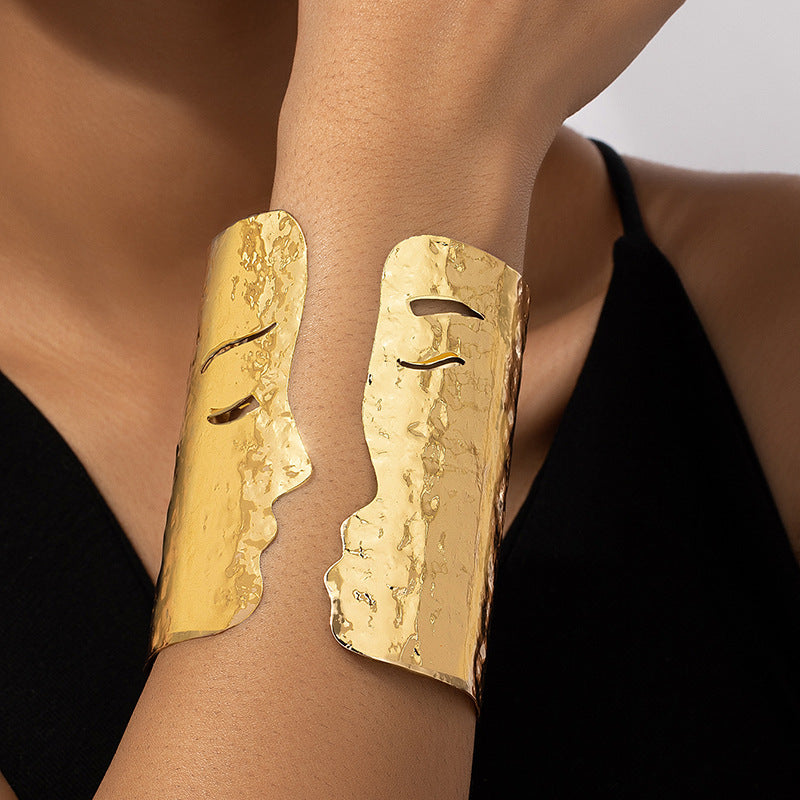 Artistic Face Cuff Bracelet: Bold & Unique!