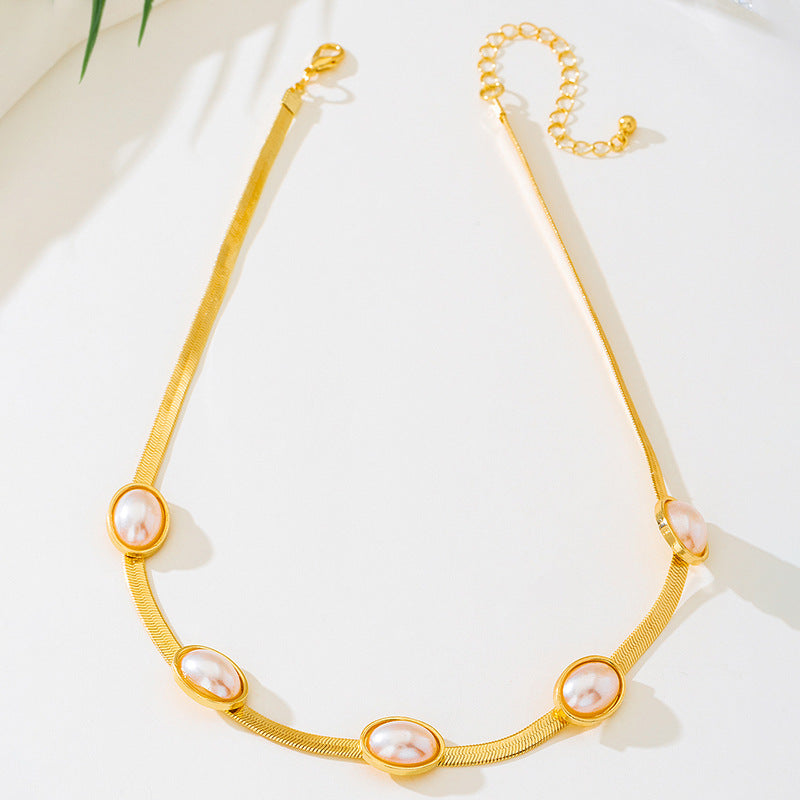 Elegant Pearl and Gold Jewelry Set: Timeless Beauty for Any Occasion!