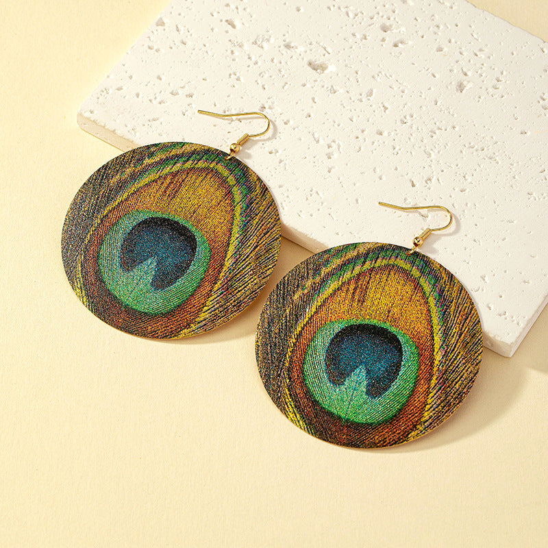 Vibrant Peacock Feather Earrings: Unique & Eye-Catching!