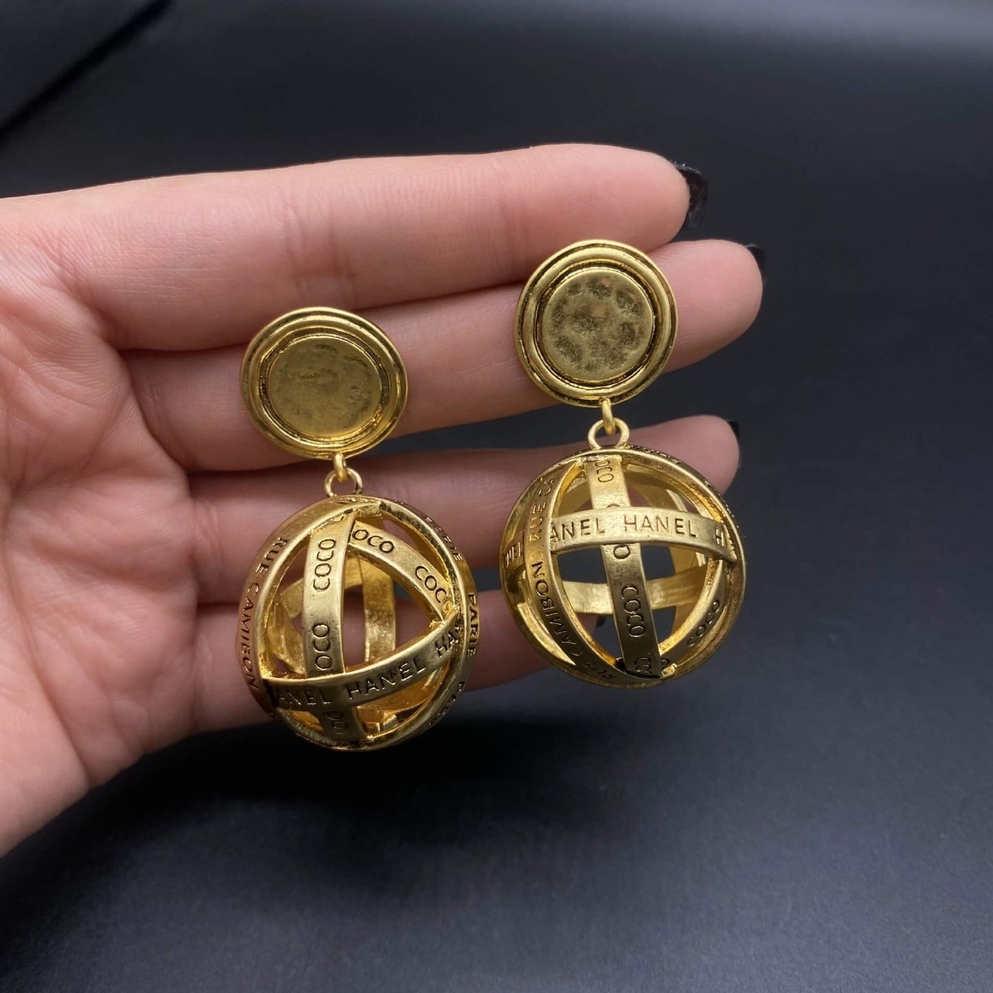 Hollow ball earrings-E415
