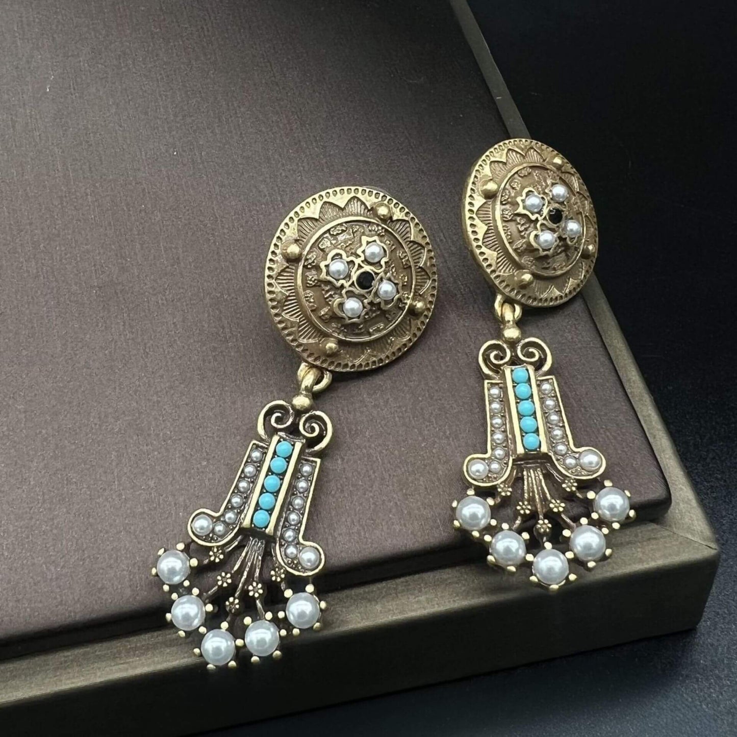 Round tassel earrings