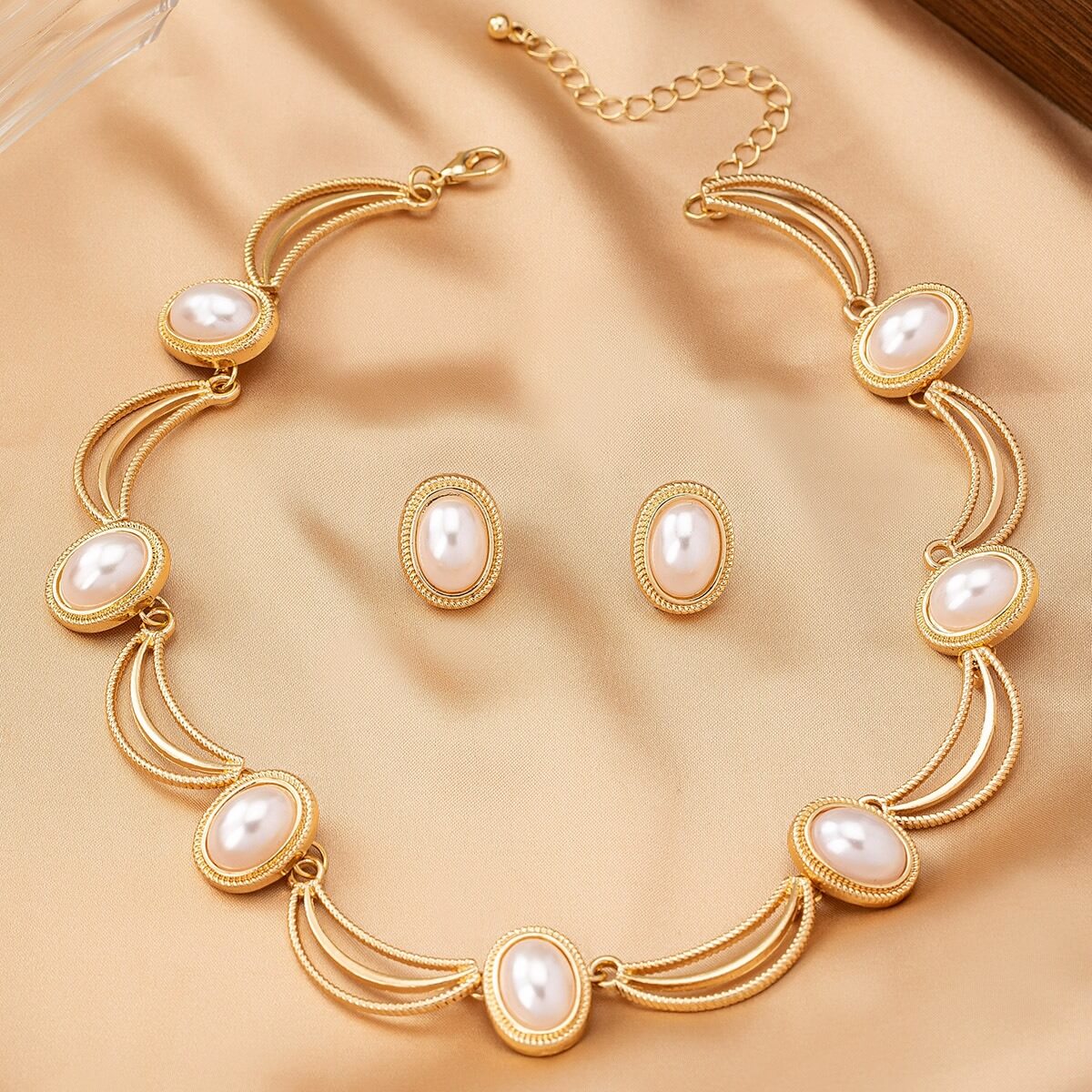 Spiral Pearl Jewelry
