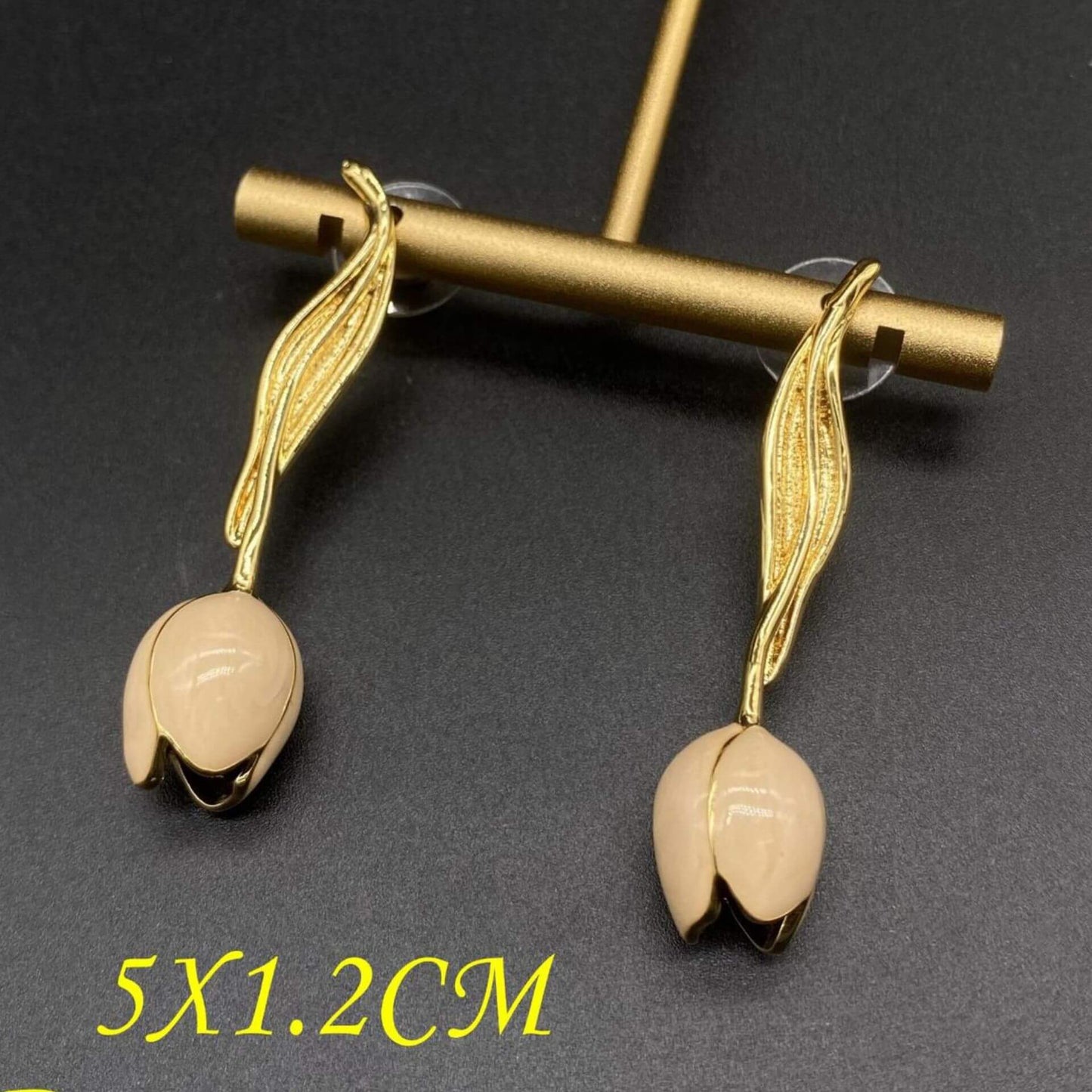 Tulip bud earrings-E383