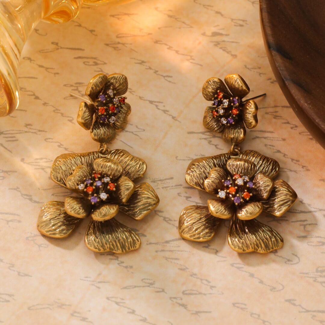 Zirconia flower earrings