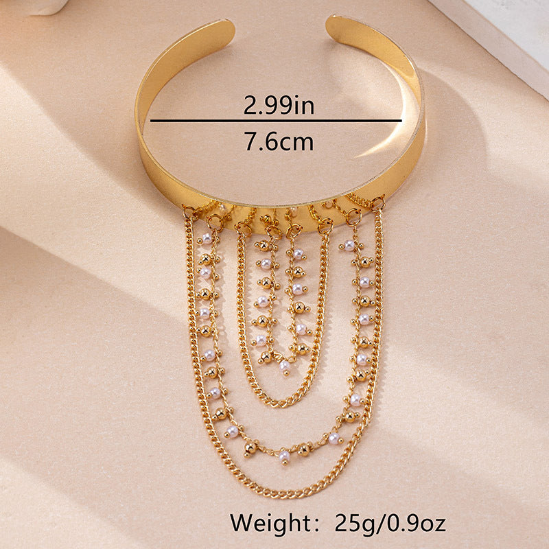 Elegant Layered Choker: A Touch of Glamour!