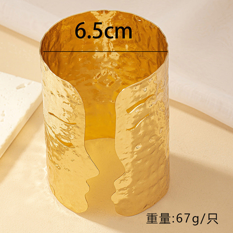 Artistic Face Cuff Bracelet: Bold & Unique!