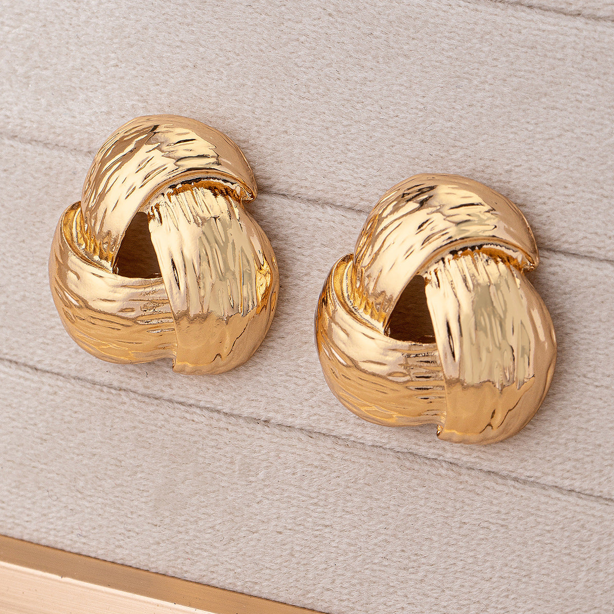 Twisted Gold Hoop Earrings: Timeless Chic!
