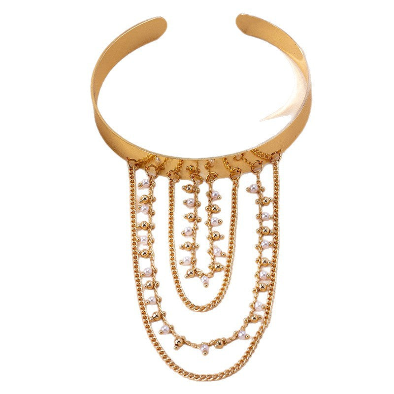 Elegant Layered Choker: A Touch of Glamour!