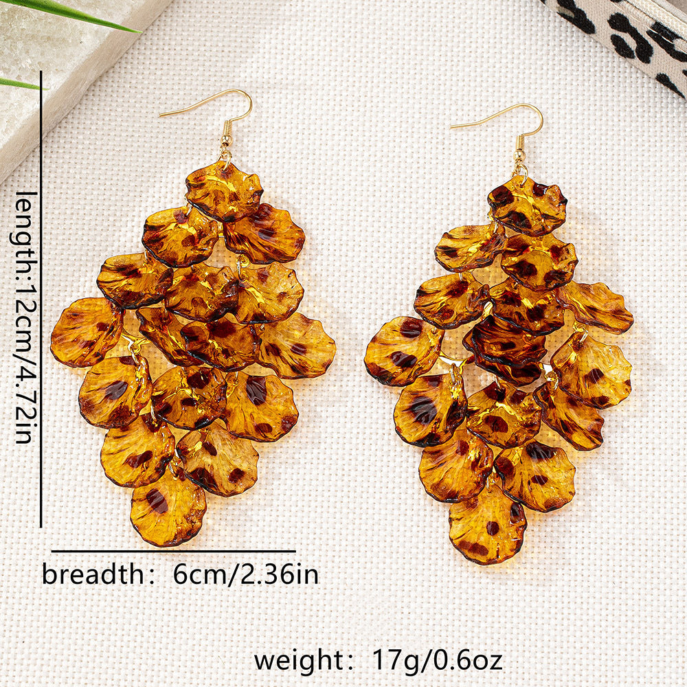 Elegant Leafy Drop Earrings: Nature-Inspired Charm!