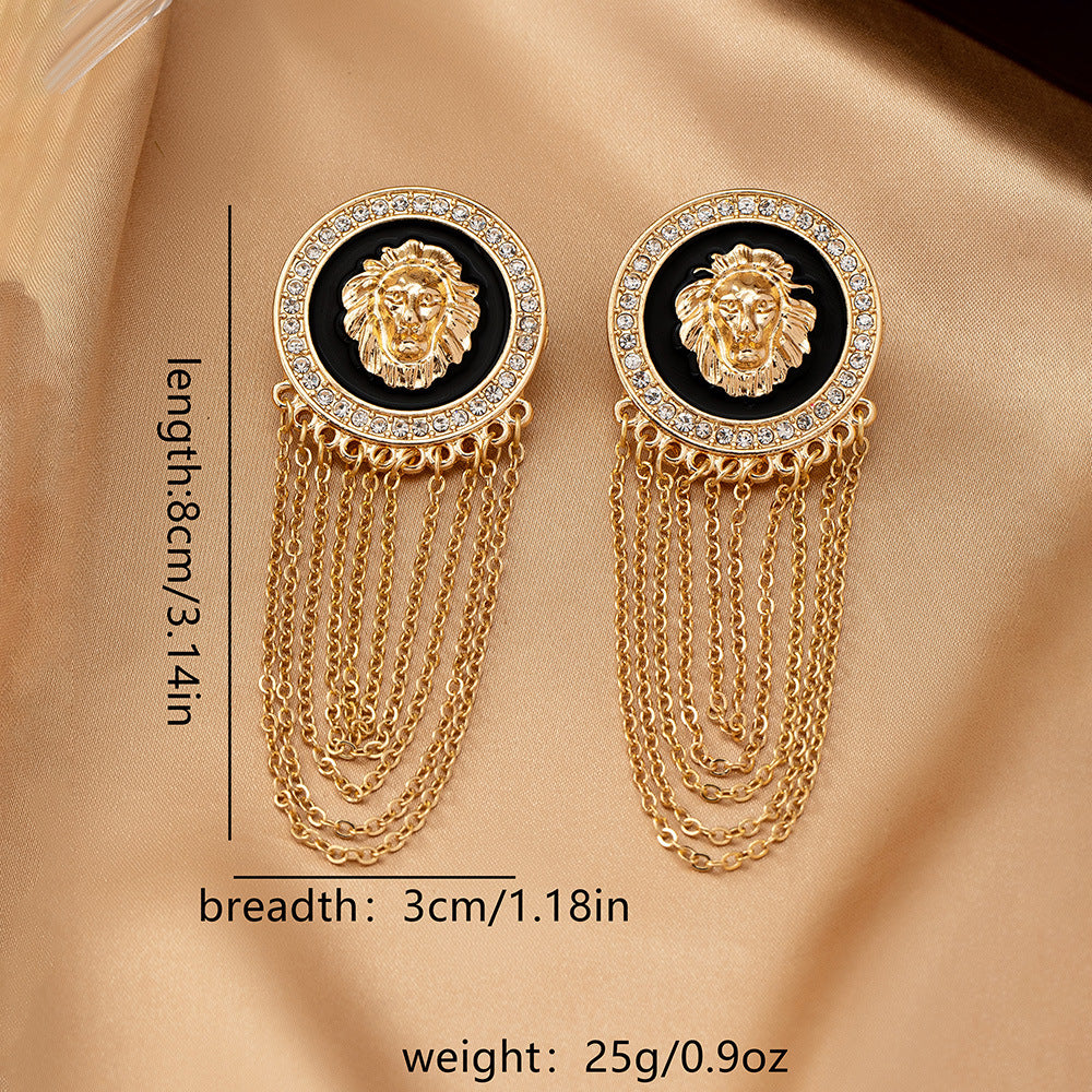 Regal Lion Pendant Earrings: Bold & Luxurious!