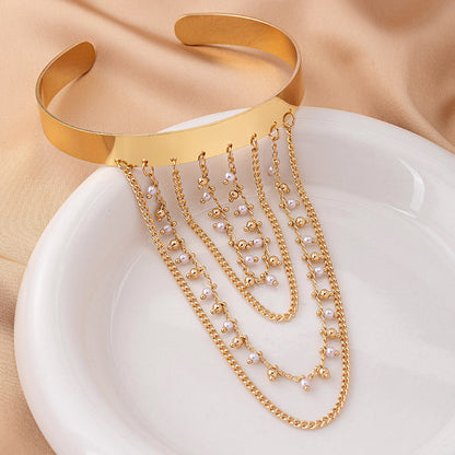 Elegant Layered Choker: A Touch of Glamour!