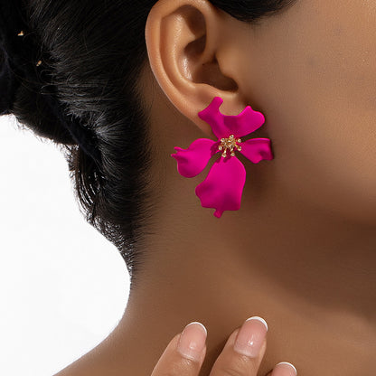 Charming Floral Earrings: A Touch of Nature's Beauty!