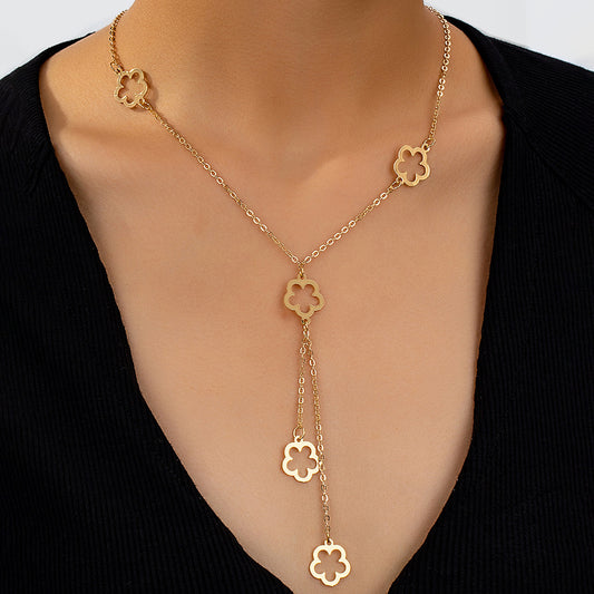 Charming Floral Lariat Necklace: Effortless Style!