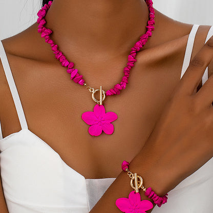 Trendy Beaded Flower Necklace Set: Fun & Funky!