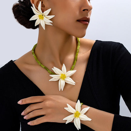 Lily Bamboo Jewelry Set