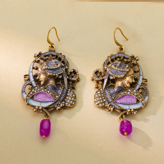 Portrait earrings