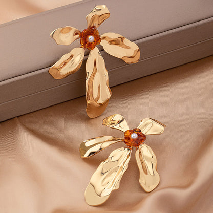 European and American Cross-Border Trend New Style Elegant Exaggerated Metal Flower Earrings Noble Niche Personality Design Earrings Jewelry