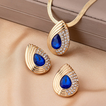 Glamorous Blue Teardrop Jewelry Set: Elegance Redefined!